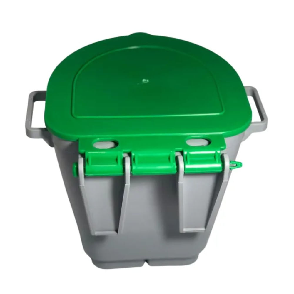 06 balde alimentador baspan com tampa 5 litros