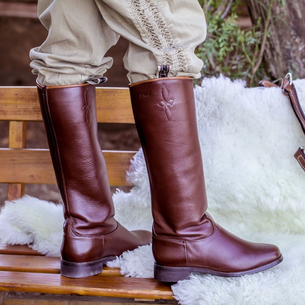 10_43_20_587_10_8_8_822_botas20lince20moni0486